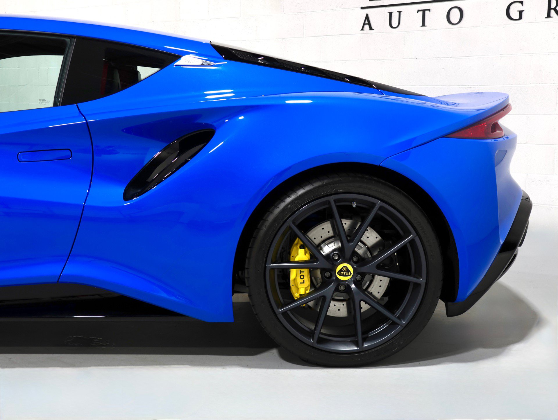 Used 2026 Lotus Emira RWD image 26