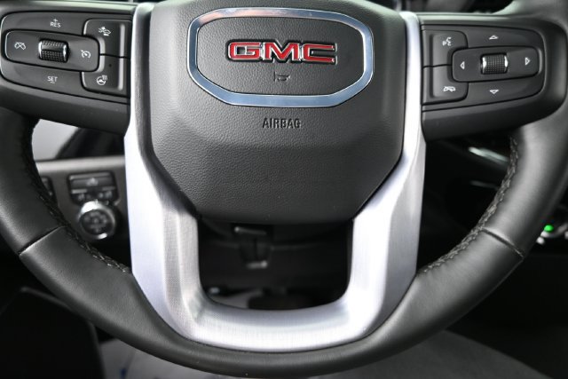 Used 2024 GMC Sierra 1500 Elevation AWD/4WD image 17
