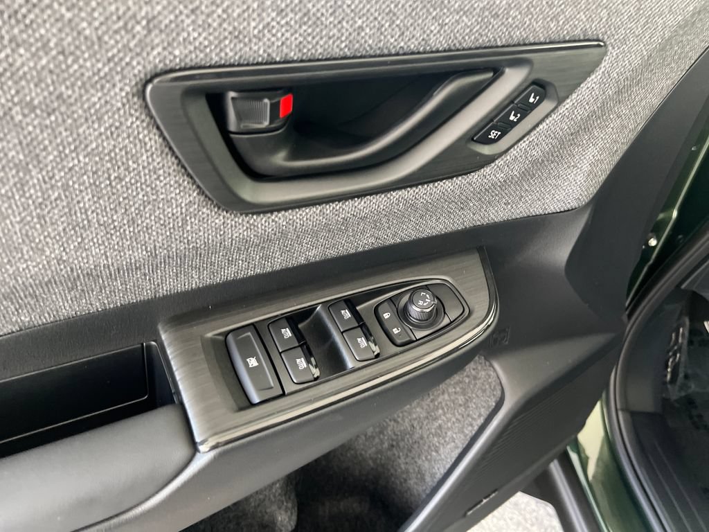 New 2026 Subaru Outback Limited AWD/4WD image 13