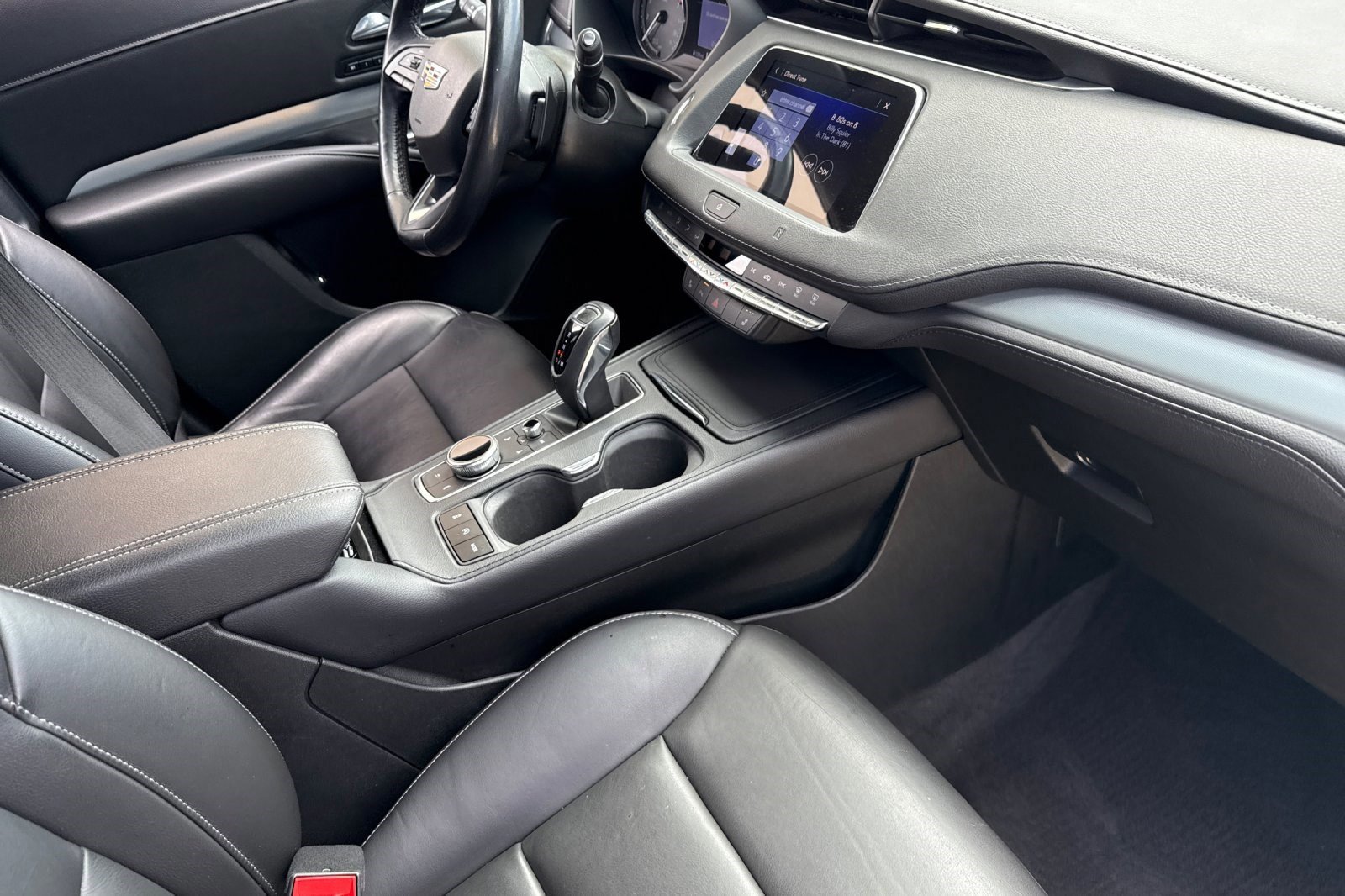 Used 2019 Cadillac XT4 Premium Luxury w/ Technology Package image 31