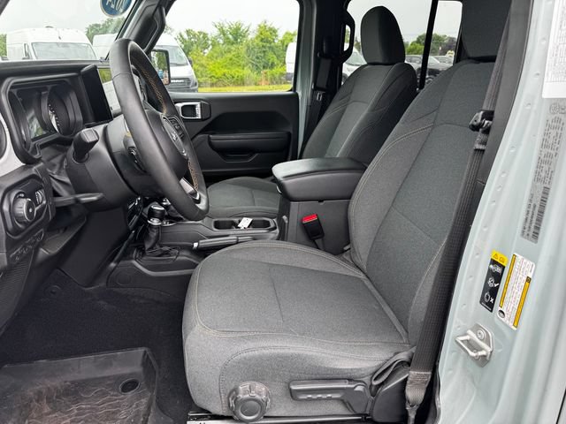 Used 2024 Jeep Wrangler Unlimited Sport AWD/4WD image 21