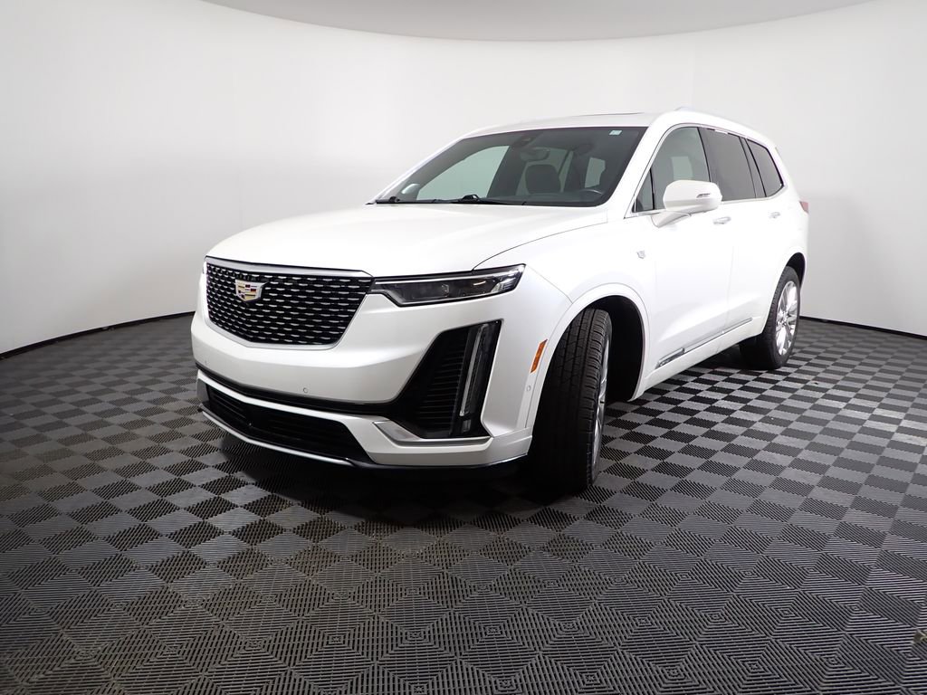 Used 2020 Cadillac XT6 Premium Luxury w/ Platinum Package image 11