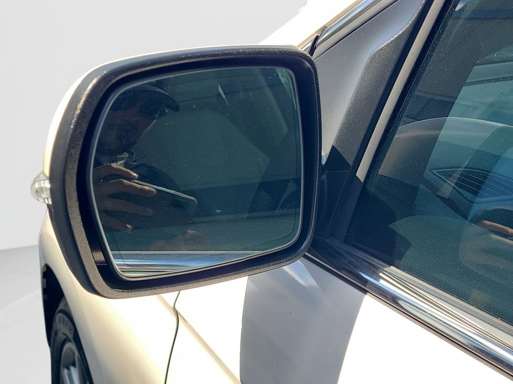 Used 2019 Ford Edge Titanium w/ Equipment Group 301A FWD image 25