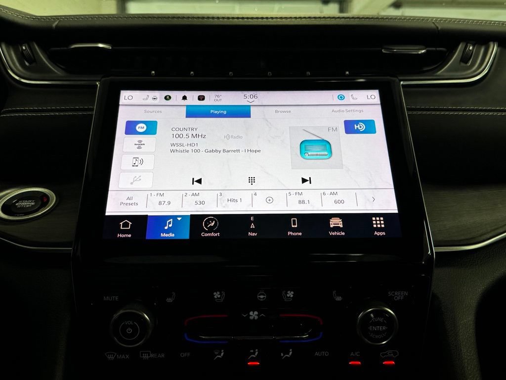 Certified 2021 Jeep Grand Cherokee L Overland w/ Advanced Protech Group III AWD/4WD image 18