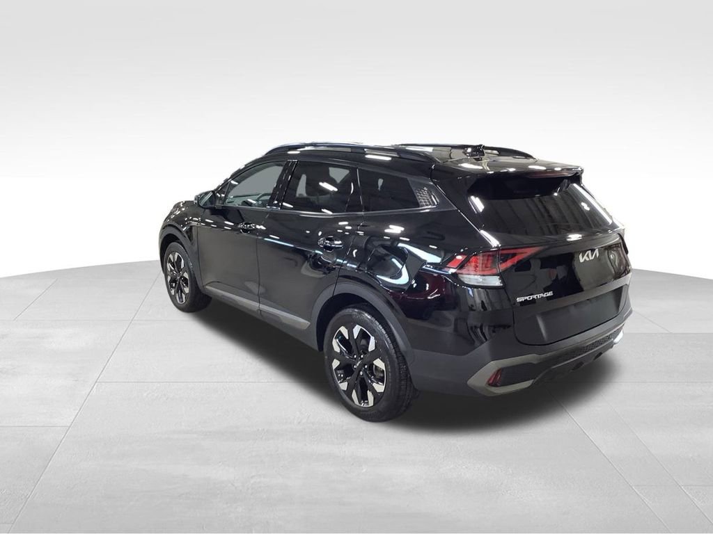 Certified 2023 Kia Sportage X-Line image 5