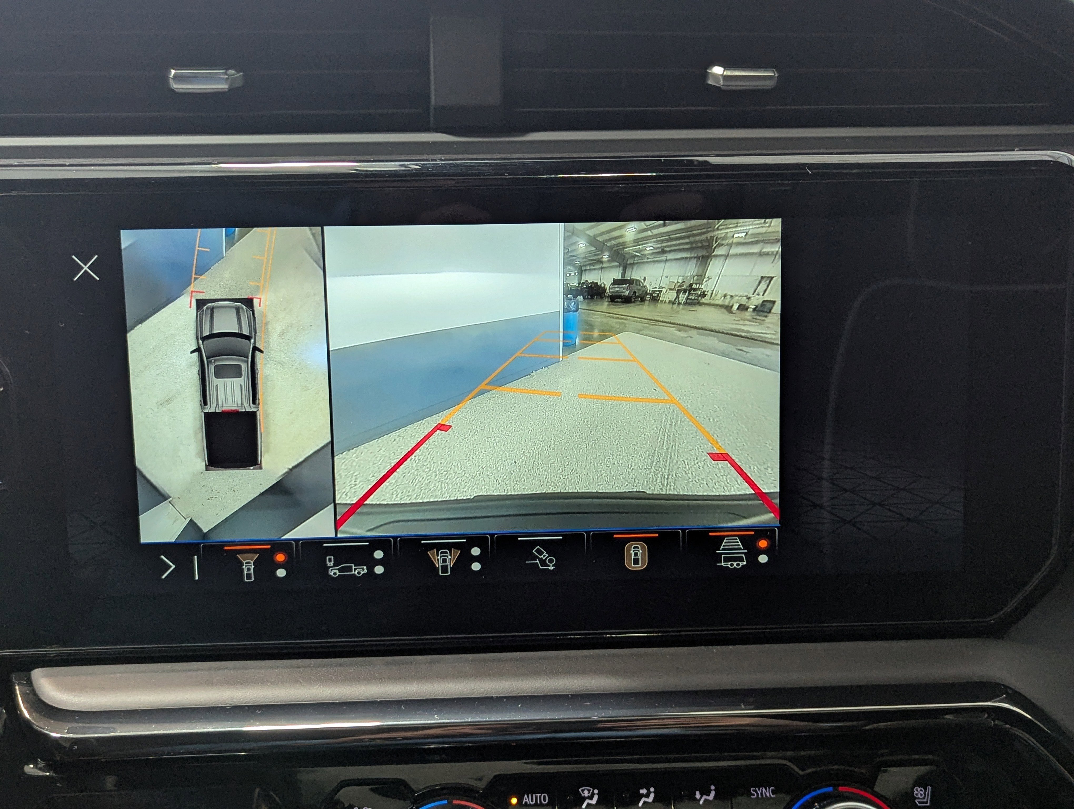 Used 2024 GMC Sierra 1500 AT4X image 23