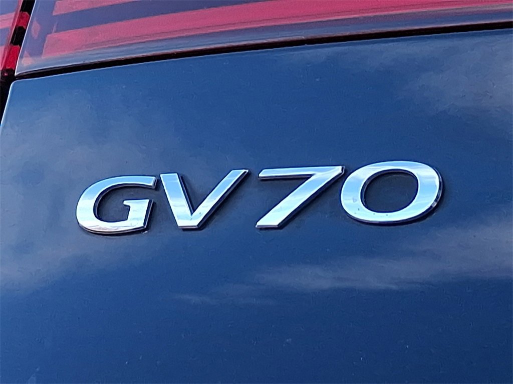 Used 2023 Genesis GV70 2.5T w/ Sport Prestige Package image 34