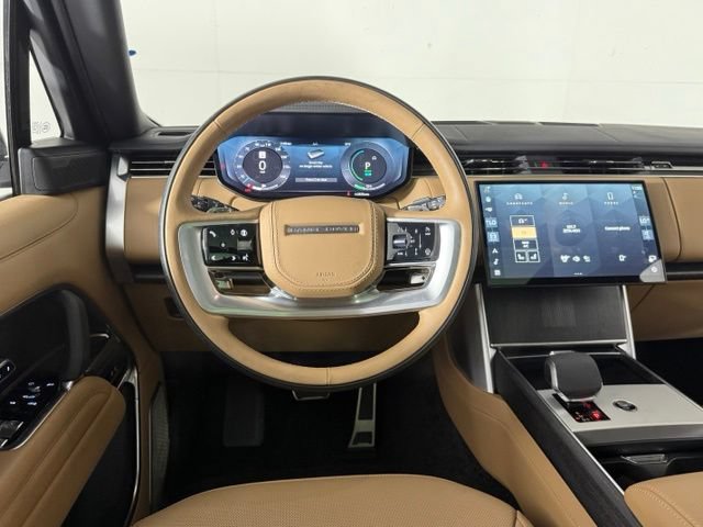 Certified 2025 Land Rover Range Rover Autobiography AWD/4WD image 27