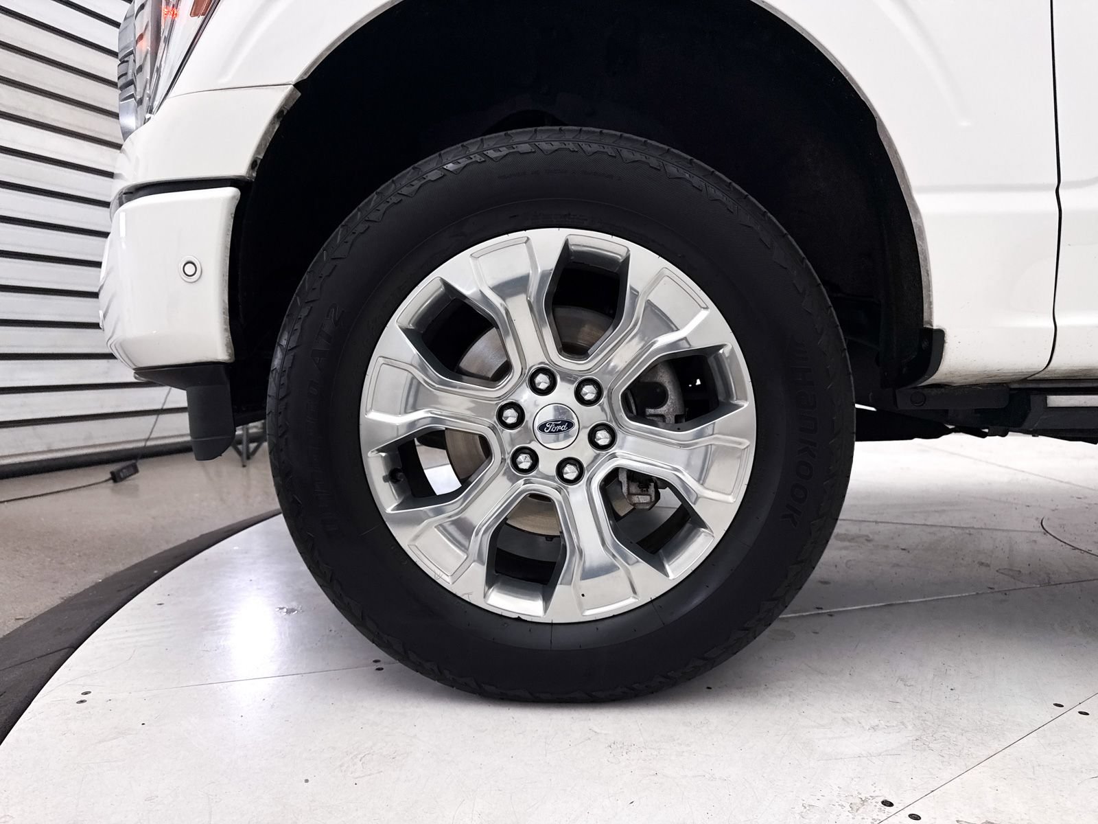 Used 2022 Ford F150 Platinum w/ Equipment Group 701A High AWD/4WD image 18