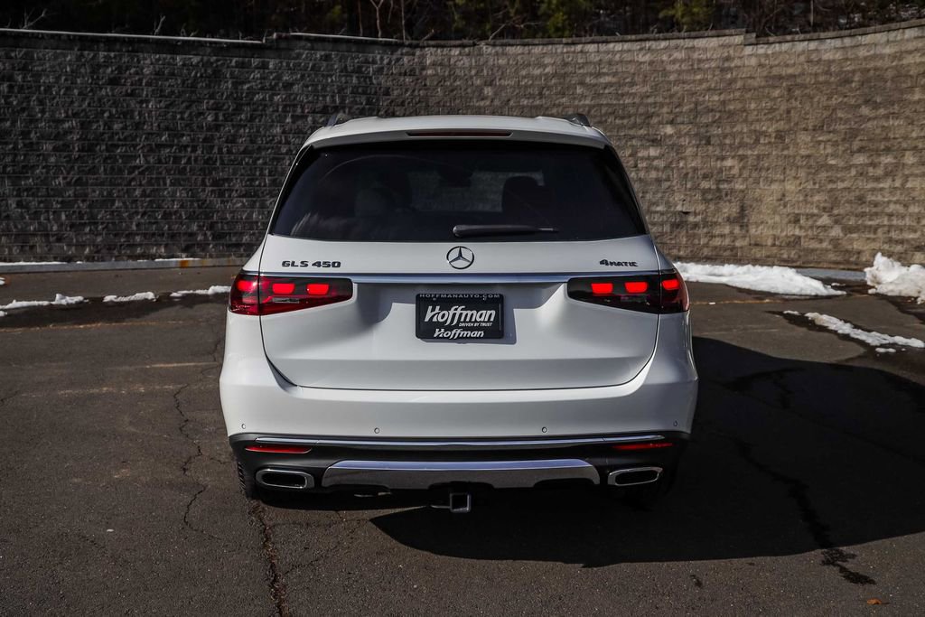 Used 2024 Mercedes-Benz GLS 450 4MATIC image 7