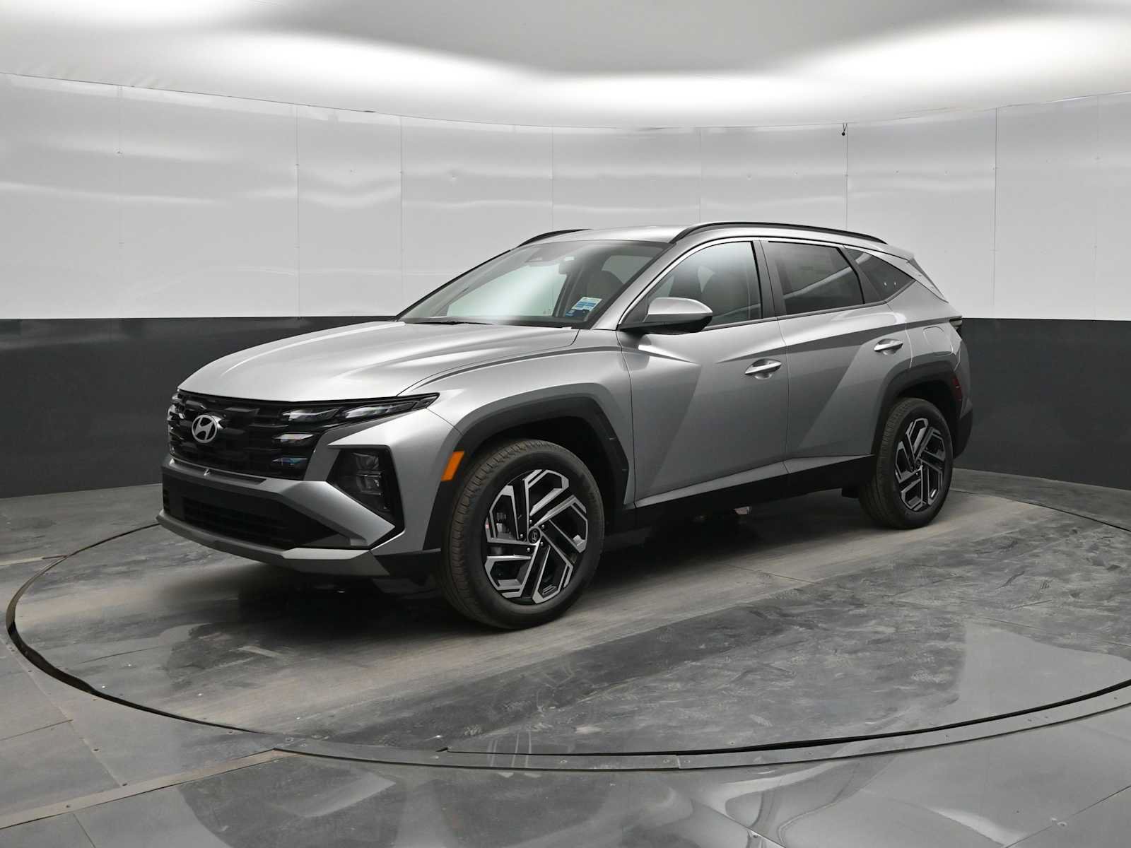 New 2026 Hyundai Tucson SEL Plus AWD/4WD image 4