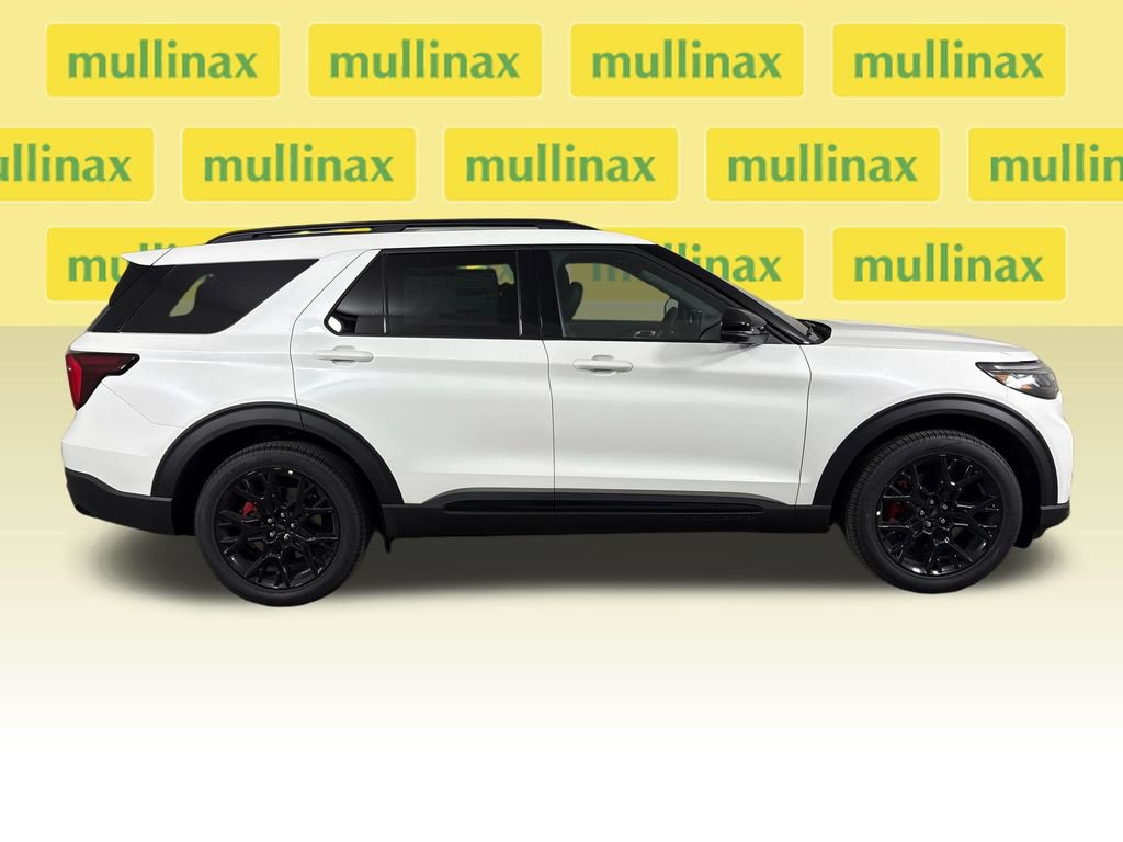 New 2027 Ford Explorer ST RWD image 2