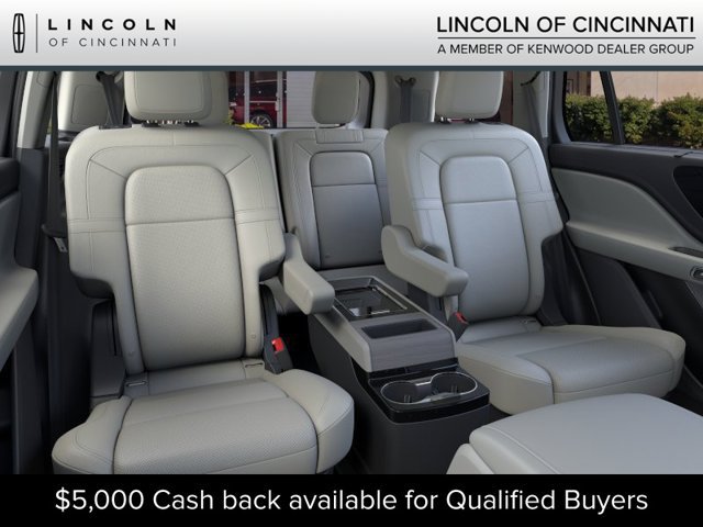 New 2026 Lincoln Aviator Reserve w/ Luxury Package AWD/4WD image 11