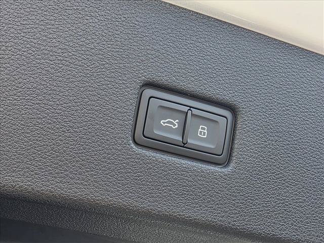 New 2026 Audi Q8 Premium Plus AWD/4WD image 21