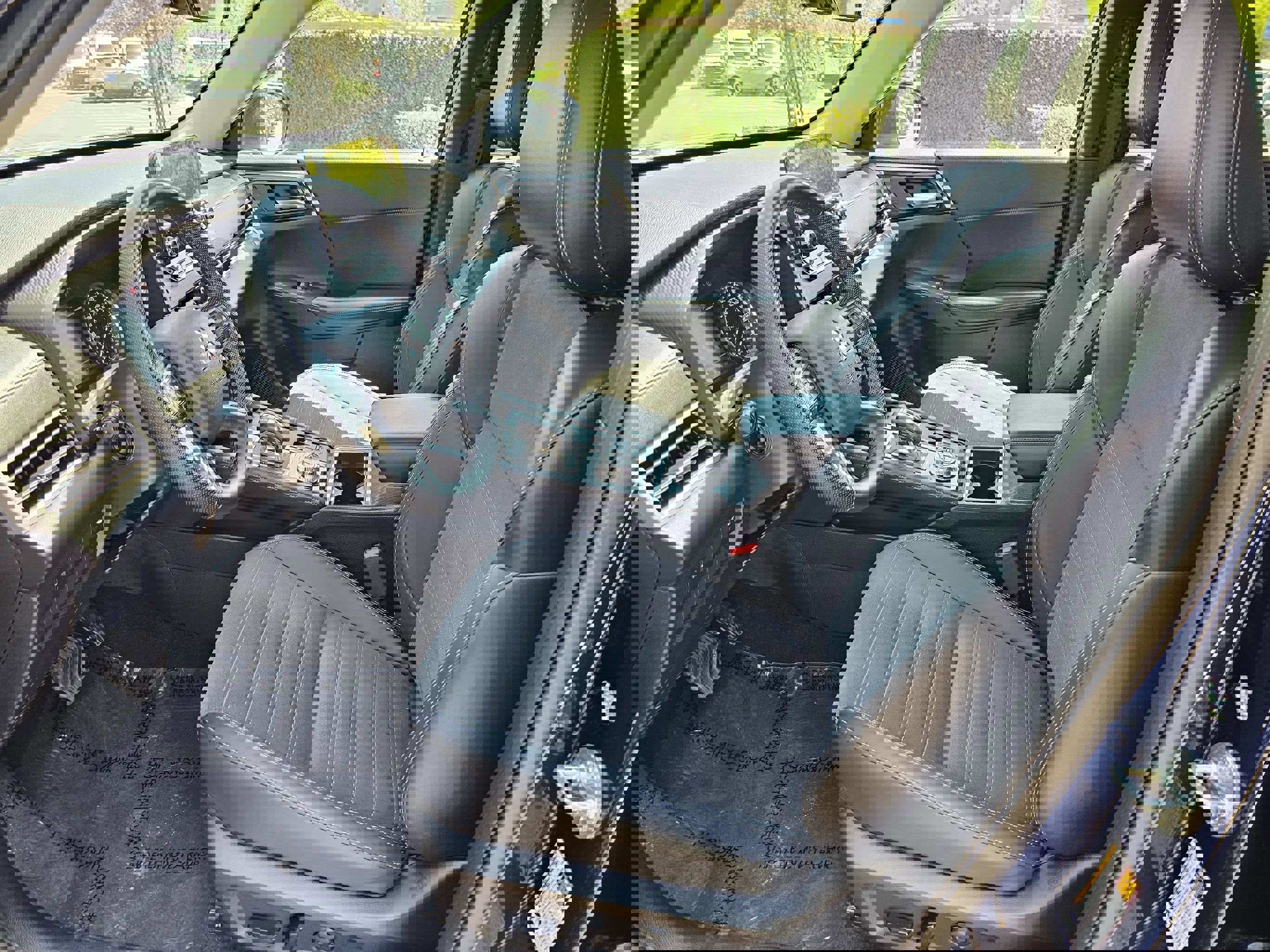 Used 2024 Mitsubishi Outlander SE Black Edition image 14