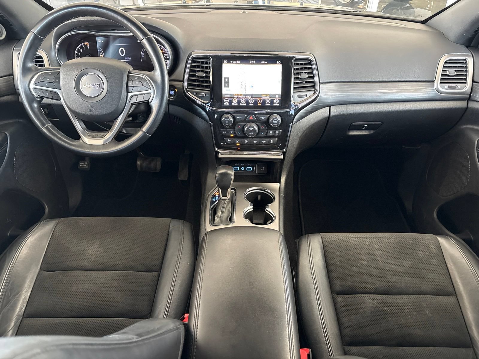 Used 2021 Jeep Grand Cherokee Laredo X RWD image 20