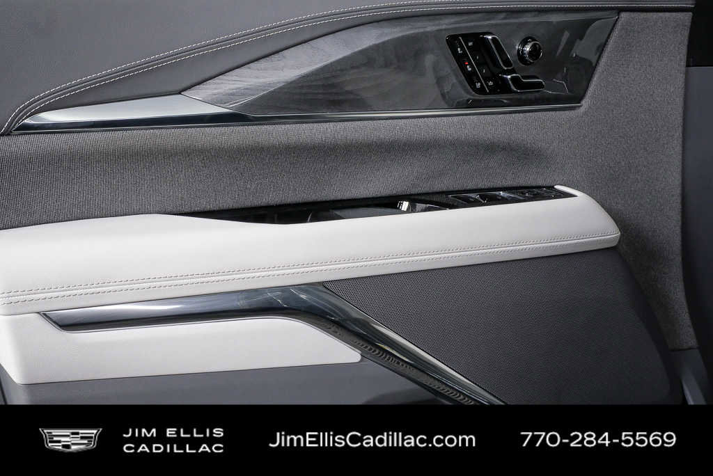 New 2026 Cadillac Escalade IQL Luxury image 6