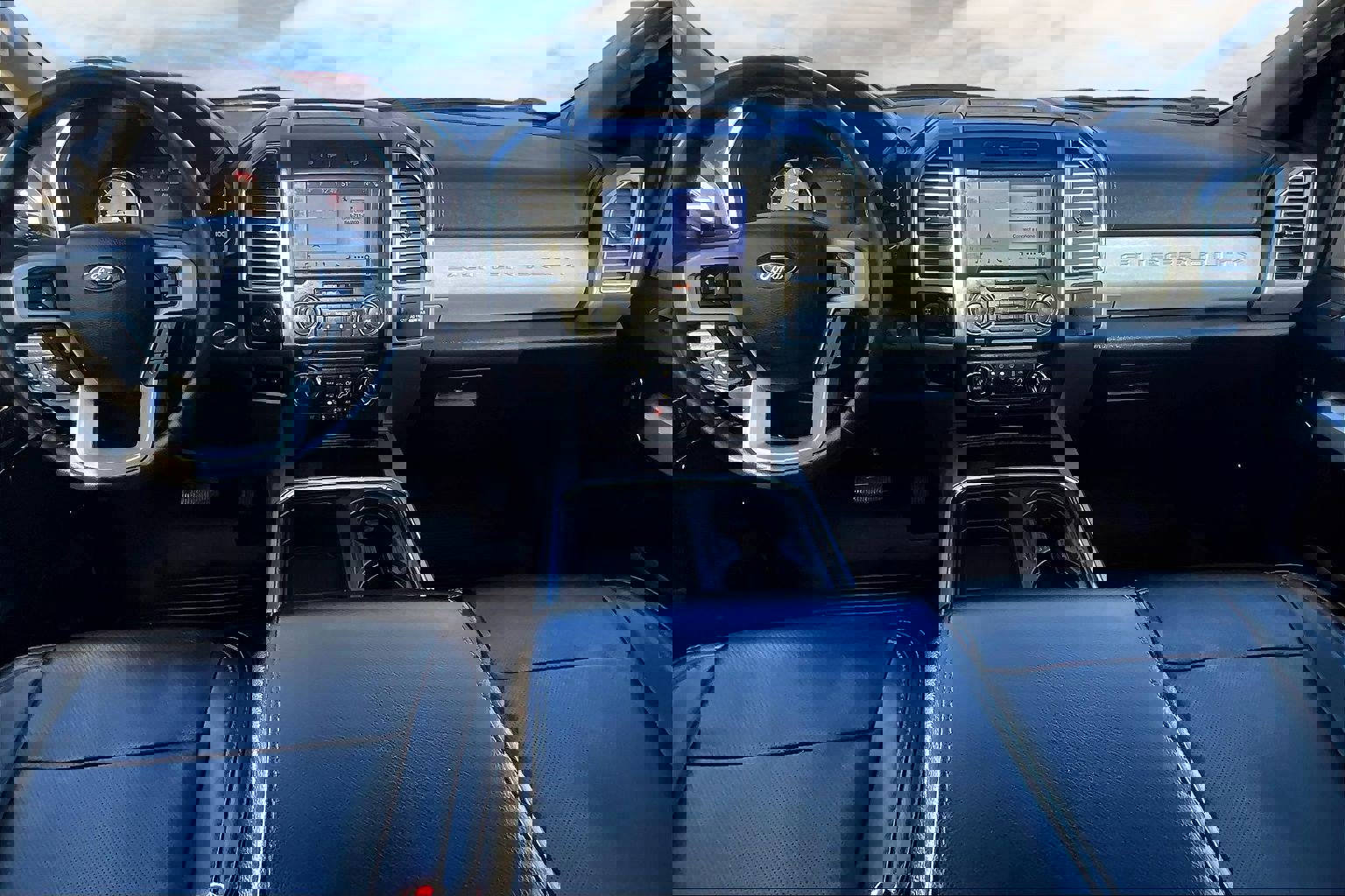 Used 2017 Ford F350 Lariat w/ Lariat Ultimate Package image 8