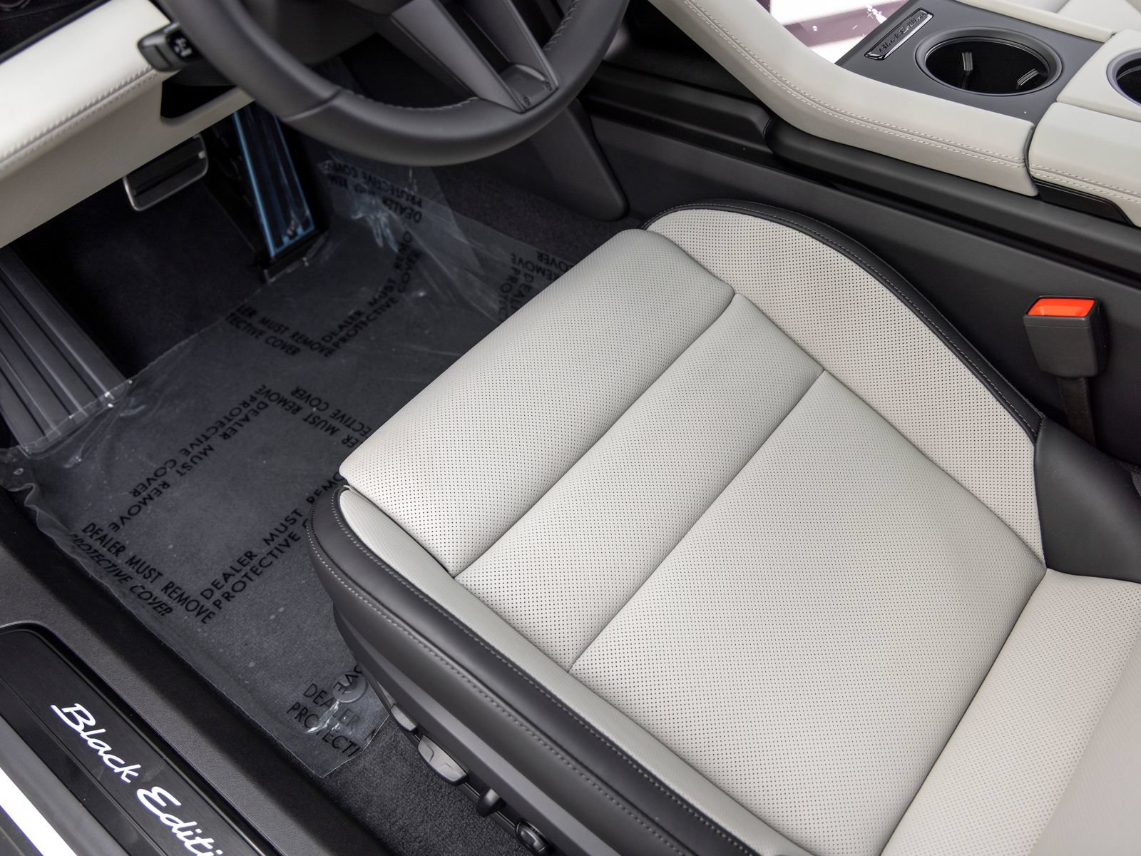 New 2026 Porsche Taycan AWD/4WD image 34
