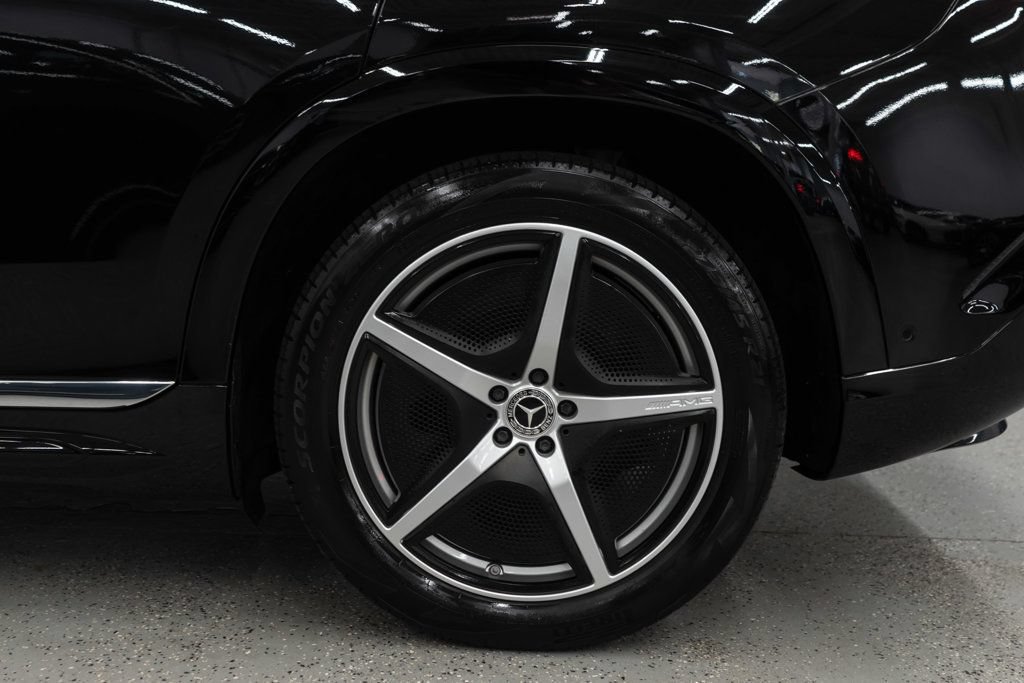 Used 2023 Mercedes-Benz EQS 580 4MATIC SUV image 40