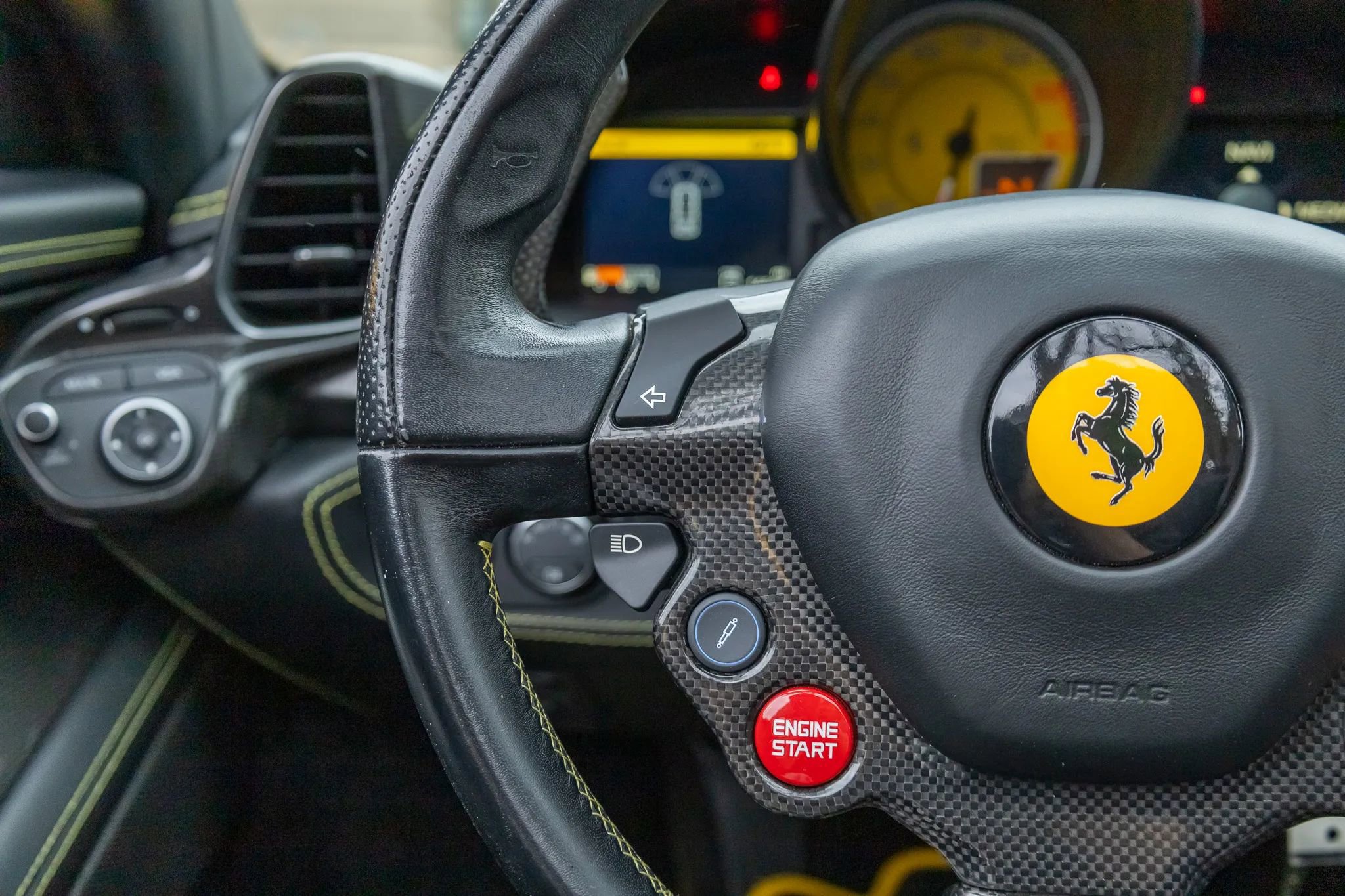 Used 2013 Ferrari 458 Spider RWD image 70