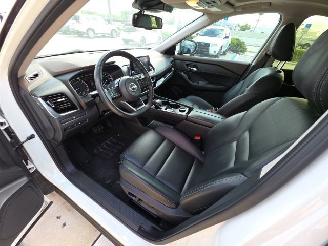 Used 2023 Nissan Rogue SL image 12