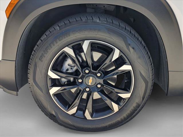 Used 2021 Chevrolet TrailBlazer LT w/ Convenience Package FWD image 22