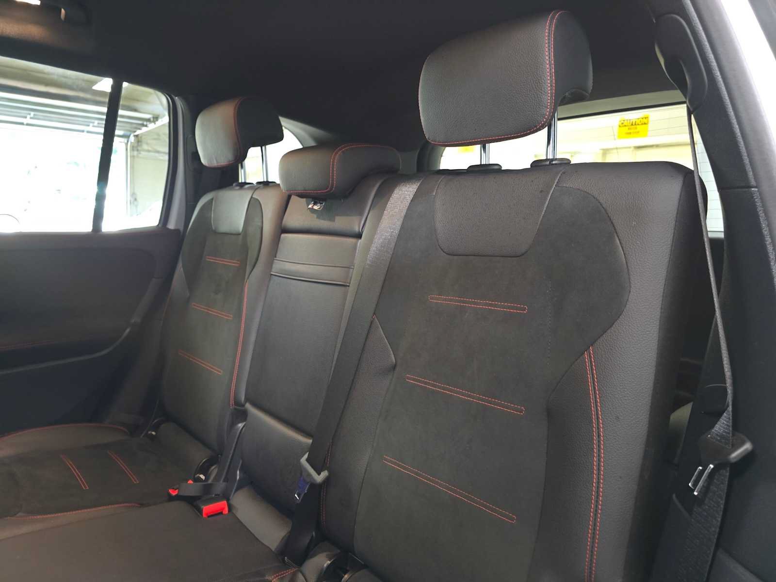 Used 2023 Mercedes-Benz GLB 250 4MATIC image 17