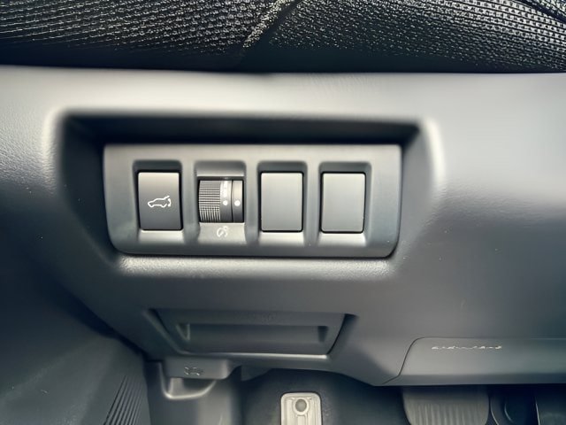 New 2026 Subaru Outback Limited AWD/4WD image 9