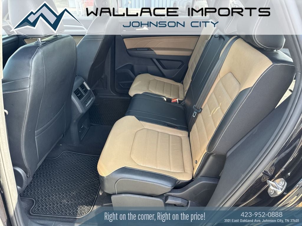 Certified 2022 Volkswagen Atlas Cross Sport SEL Premium R-Line AWD/4WD image 37