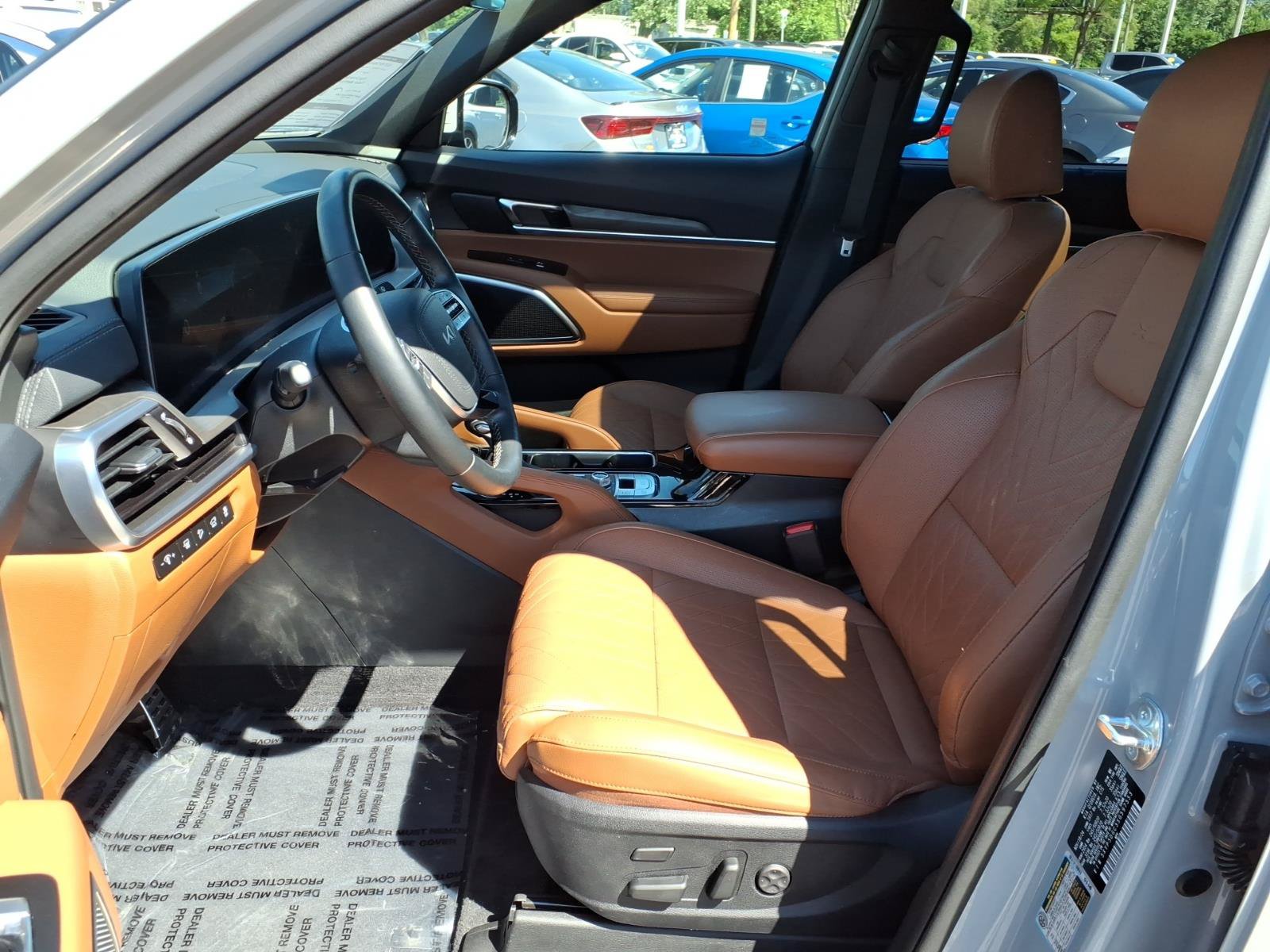 Used 2025 Kia Telluride SX X-Line AWD/4WD image 4