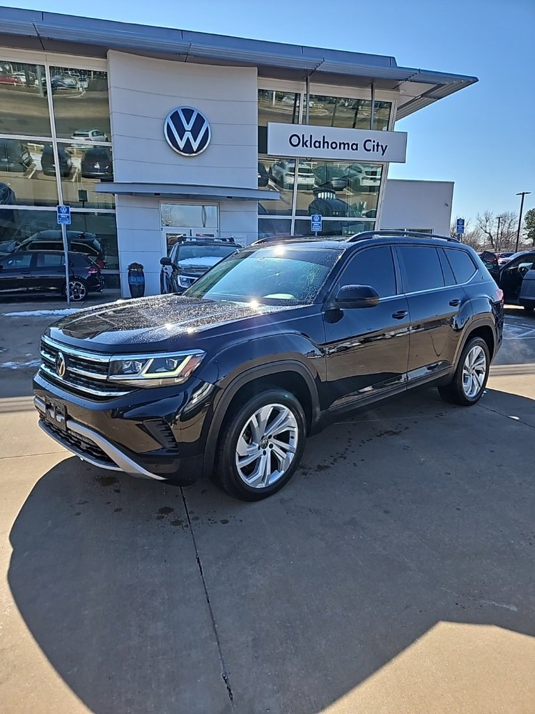 Used 2022 Volkswagen Atlas SE image 1