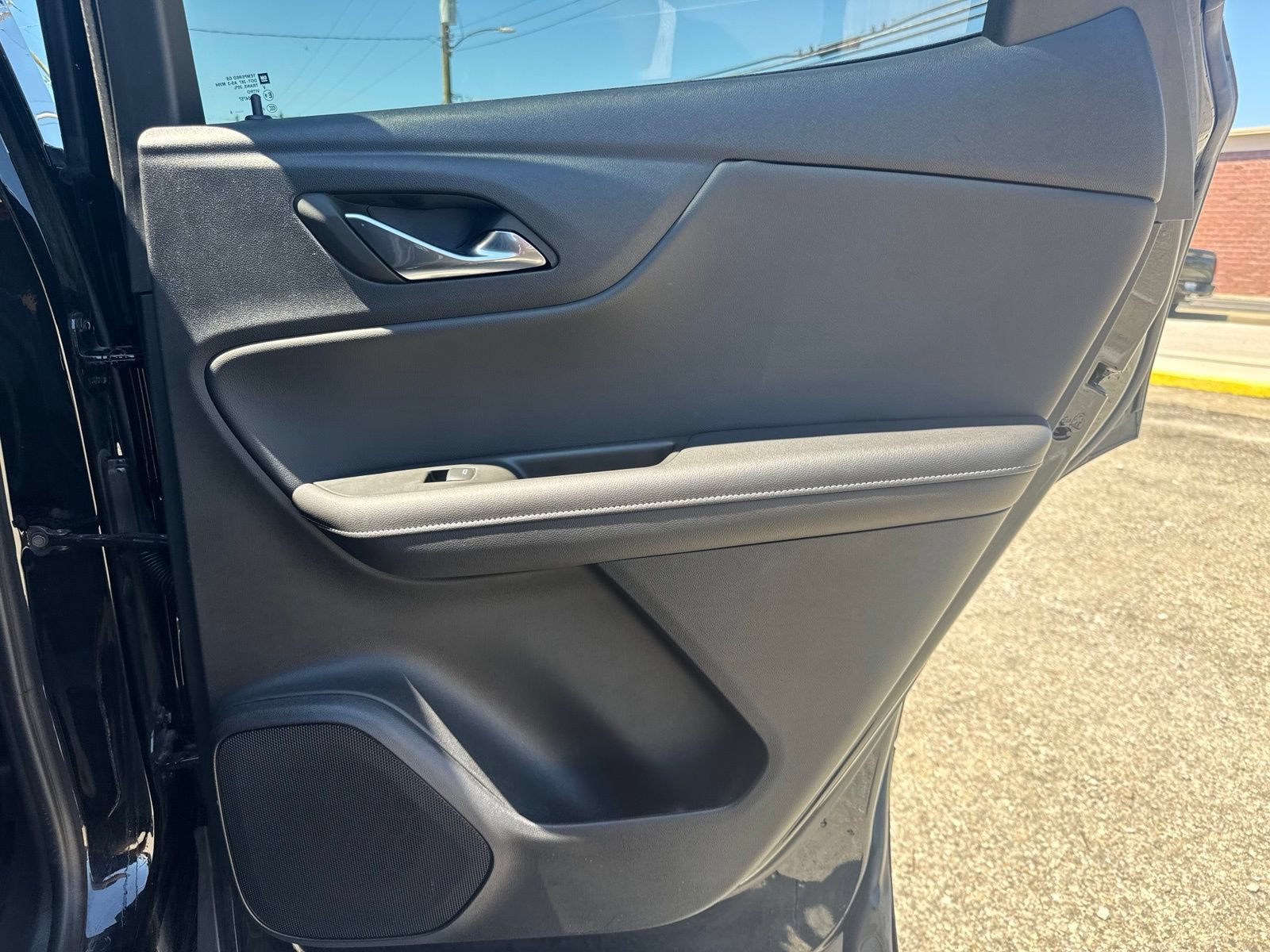 Used 2025 Chevrolet Blazer LT FWD image 26