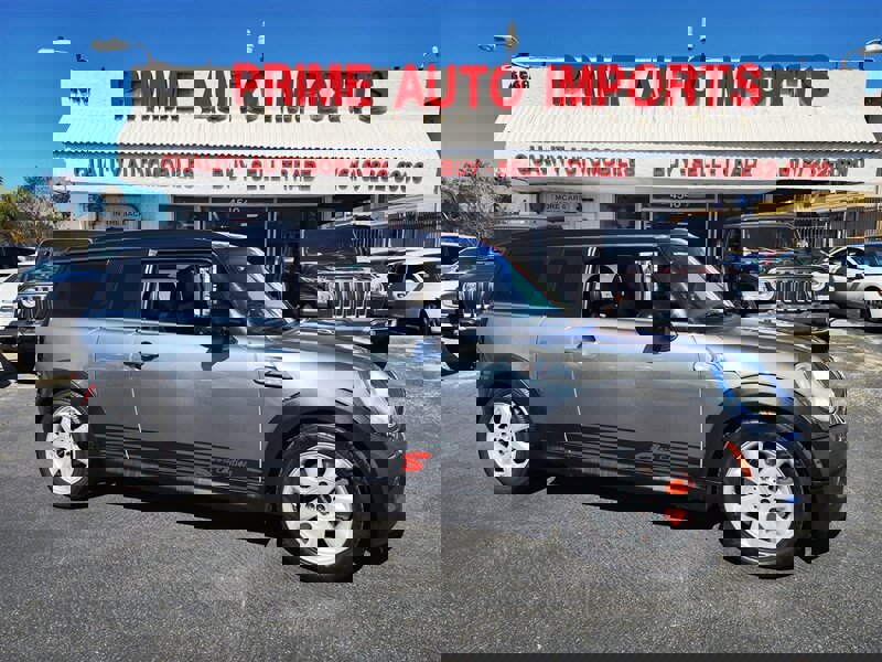 Used 2009 MINI Cooper Clubman S image 1