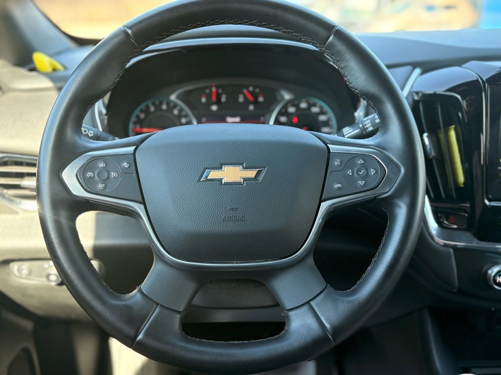 Used 2023 Chevrolet Traverse LT image 29
