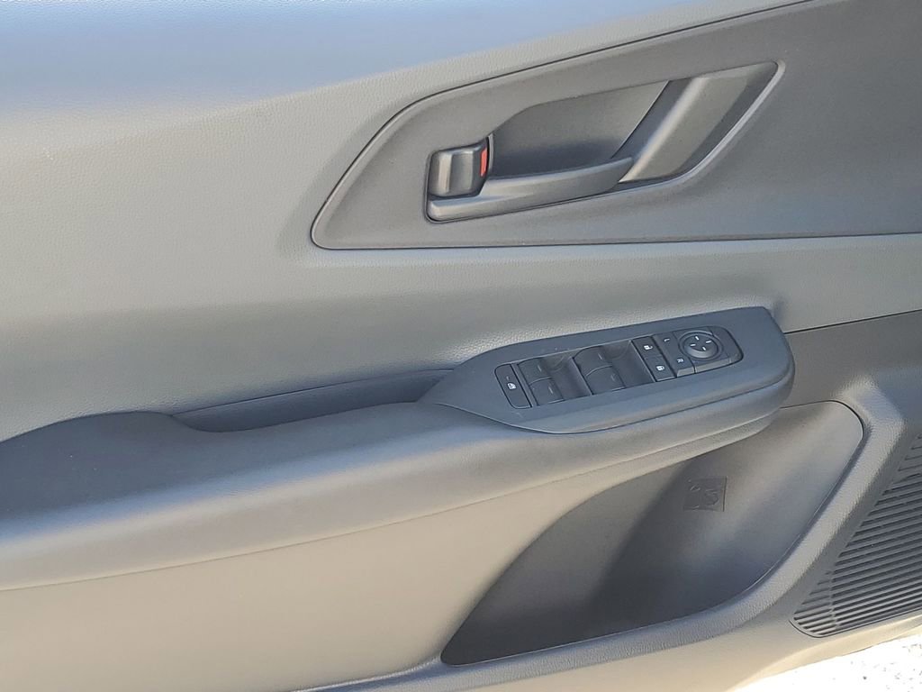 Certified 2025 Toyota Prius LE image 39