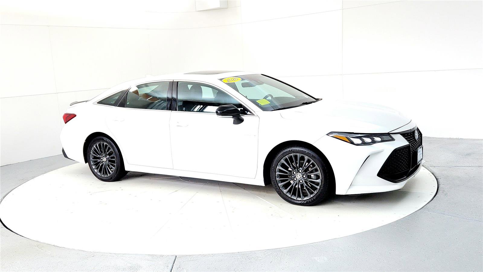 Certified 2020 Toyota Avalon XSE image 7