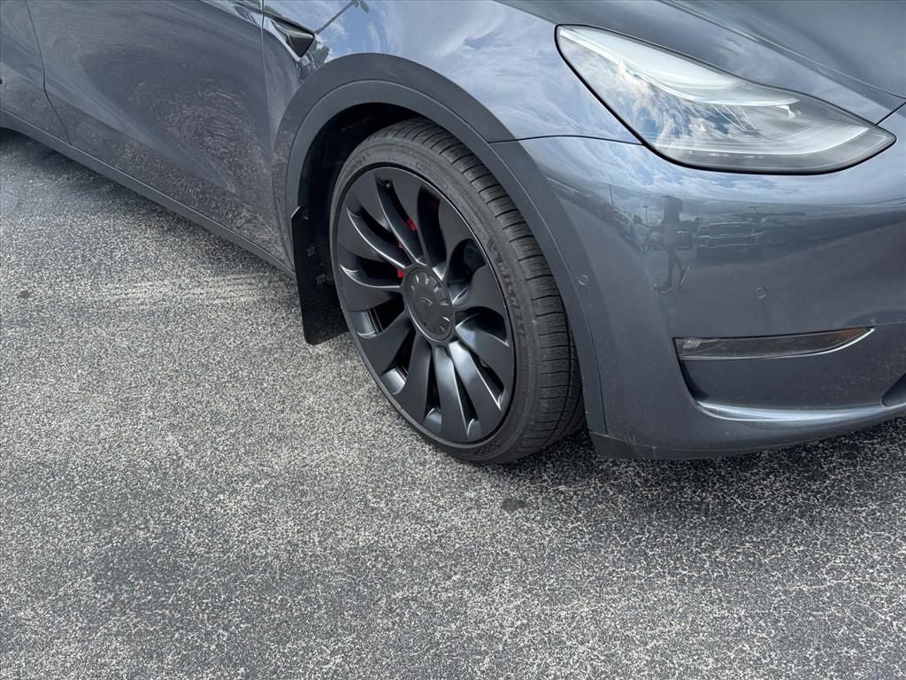 Used 2022 Tesla Model Y Performance AWD/4WD image 6