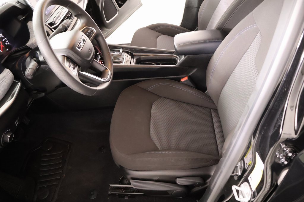 Used 2025 Jeep Compass Sport image 10