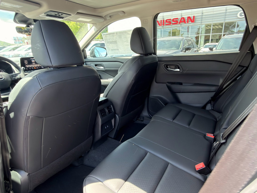 New 2026 Nissan Rogue SV FWD image 20
