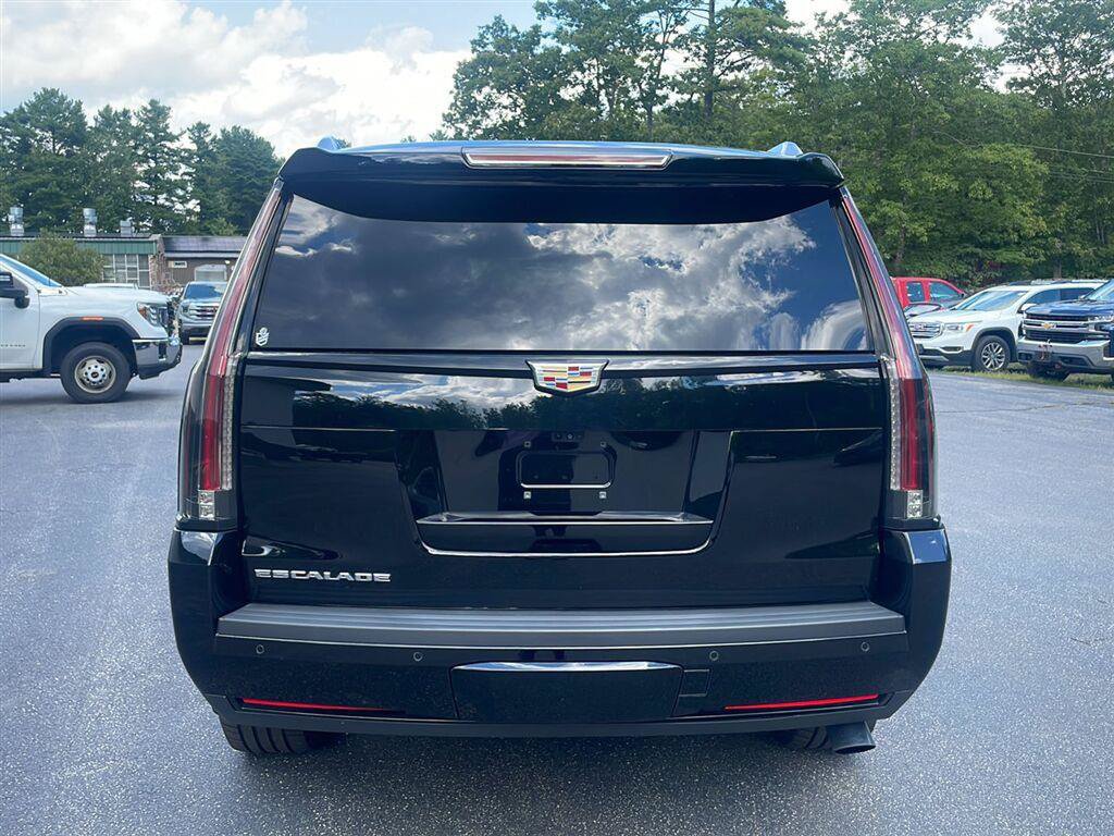 Certified 2020 Cadillac Escalade Premium Luxury w/ Escalade Sport Edition AWD/4WD image 5