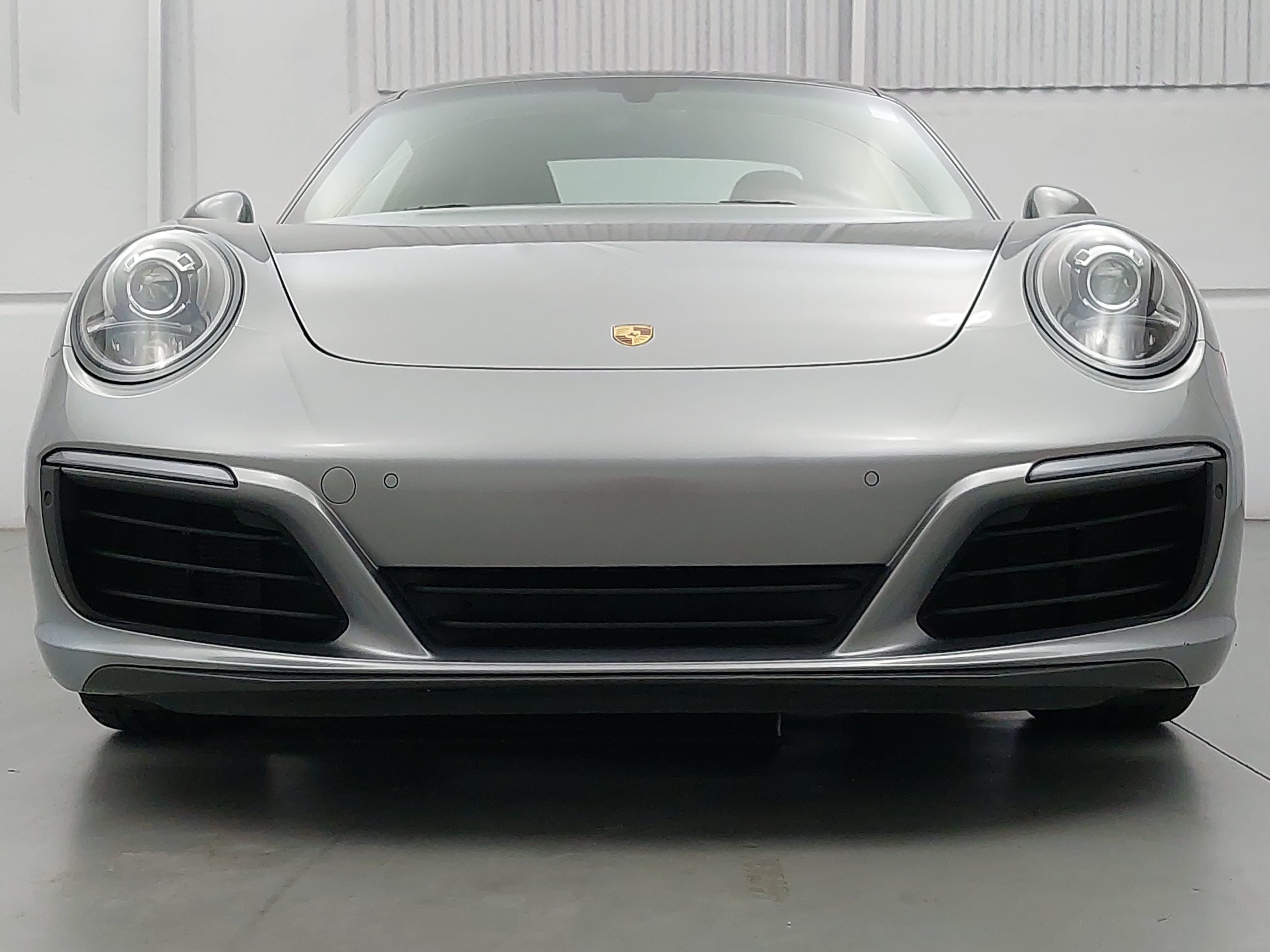 Certified 2018 Porsche 911 Carrera RWD image 10