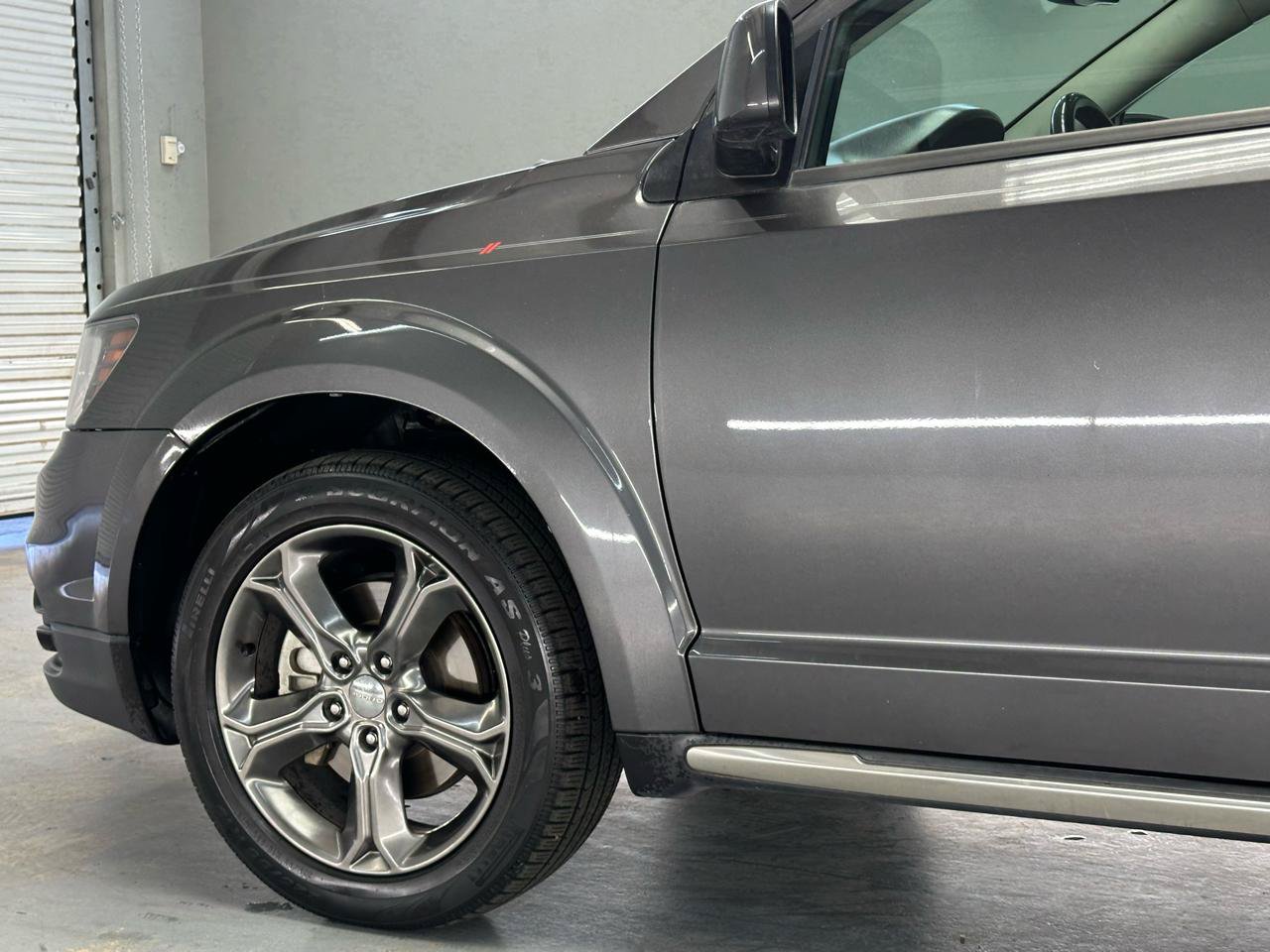 Used 2015 Dodge Journey Crossroad w/ Flexible Seating Group FWD image 4