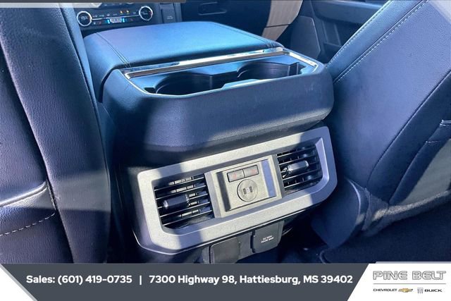 Used 2024 Ford F250 Lariat w/ Chrome Package image 25