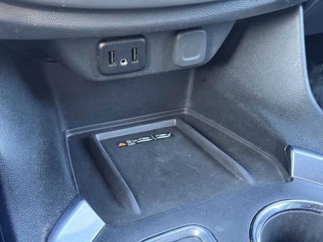 Used 2023 Chevrolet Traverse LT FWD image 29