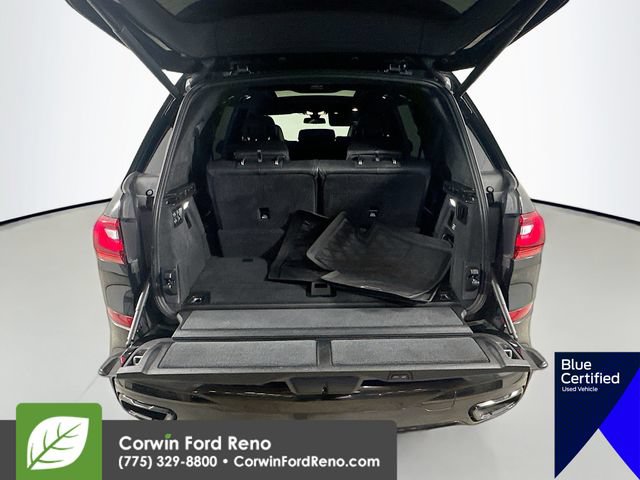Used 2020 BMW X7 M50i w/ Dynamic Handling Package AWD/4WD image 30