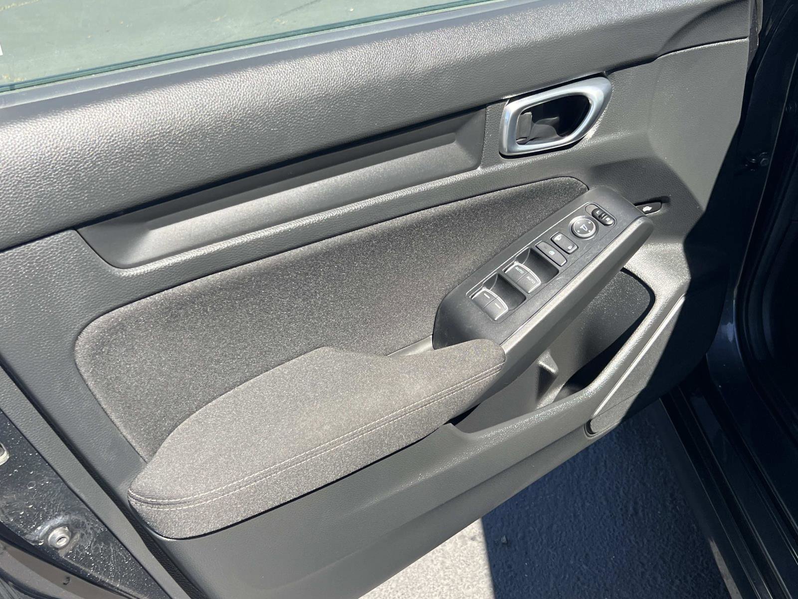 Certified 2024 Honda Civic LX image 6