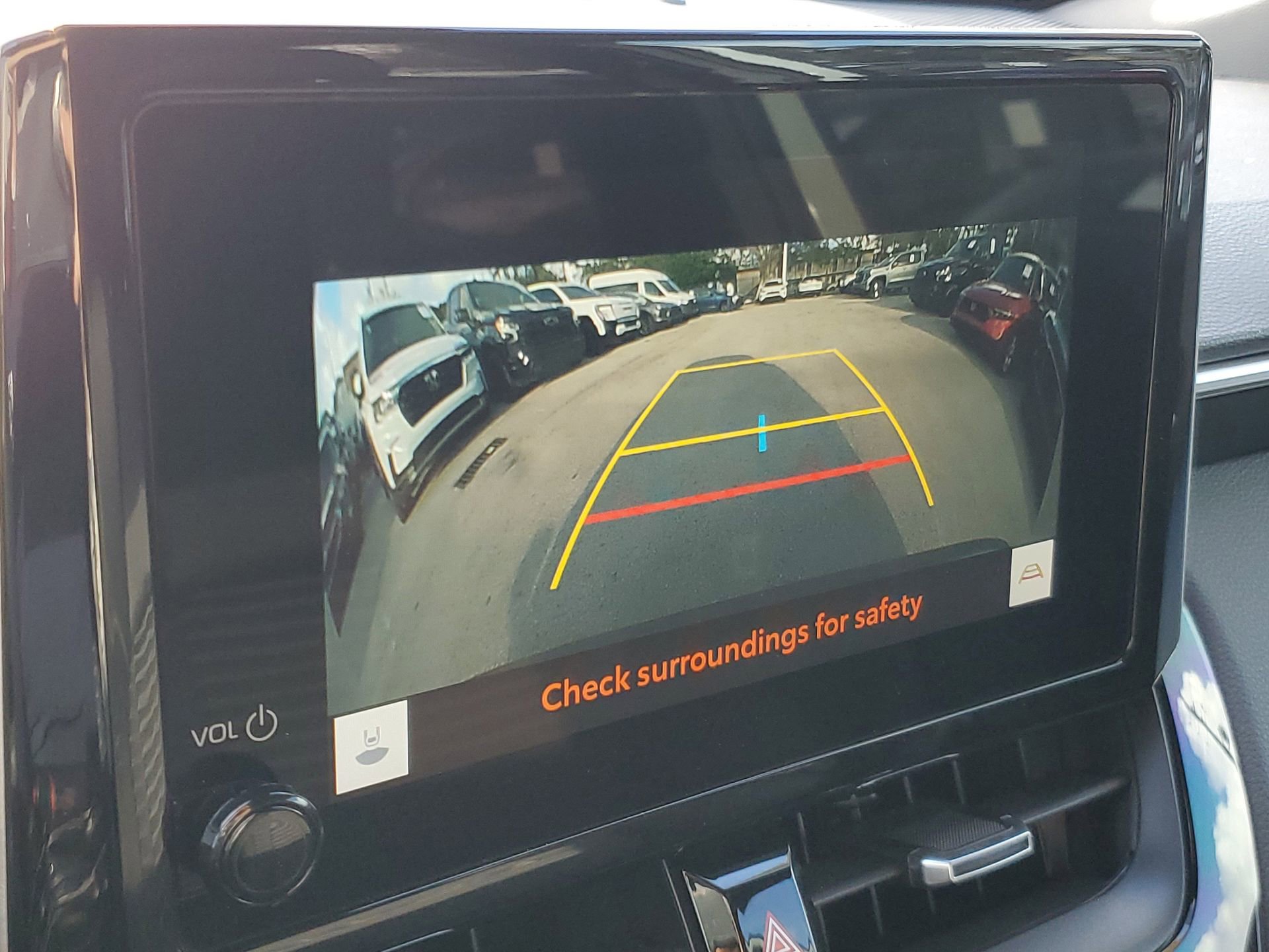 Used 2023 Toyota Corolla Cross XSE w/ Convenience Package image 28