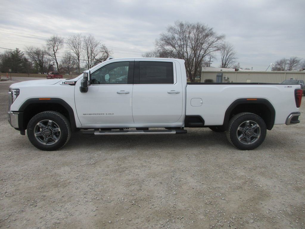 New 2026 GMC Sierra 3500 SLT w/ SLT Premium Package image 10