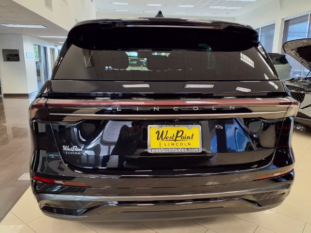 New 2026 Lincoln Nautilus Black Label w/ Jet Appearance Package AWD/4WD image 5